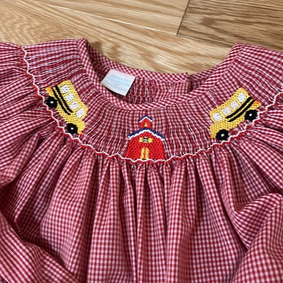 Back to school smock dress 4T-5T - Picture 4 of 4